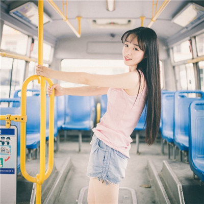 女生长发头像高清头像(精选20张)