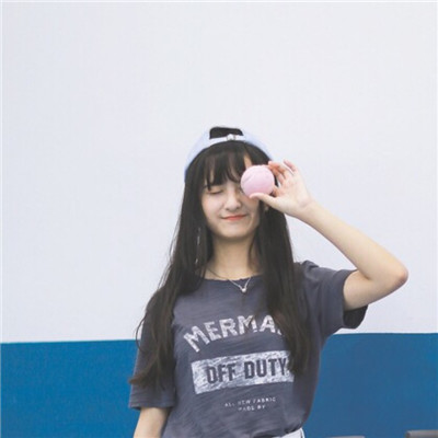 女生长发头像高清头像(精选20张)