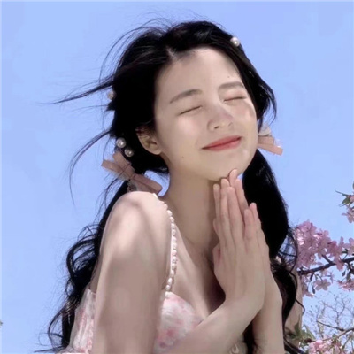 女生长发头像高清头像(精选20张)