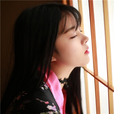 女生长发头像高清头像(精选20张)