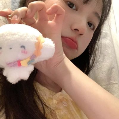 气质清新甜美女头像(24张)