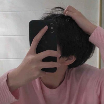 男生用手机自拍的头像(精选38张)
