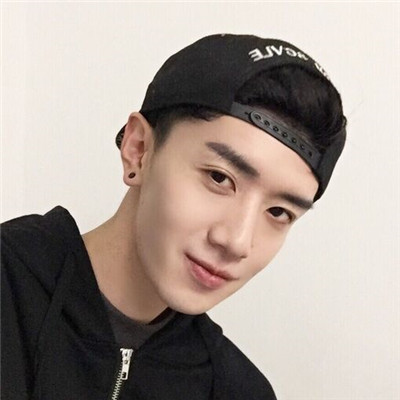 适合00后90后的个性男生头像图片(优选20张)