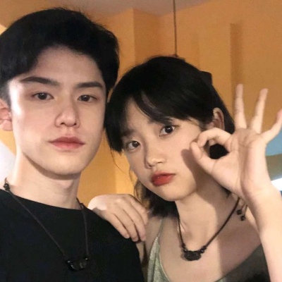 成熟不明显的情侣头像(20张)