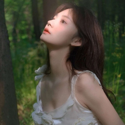 超温柔干净的女生头像(精选22张)