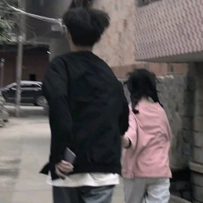 呆萌小可爱的情侣头像(共16张)