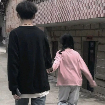 呆萌小可爱的情侣头像(共16张)