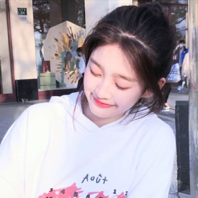 可爱清新的闺蜜头像(共20张)