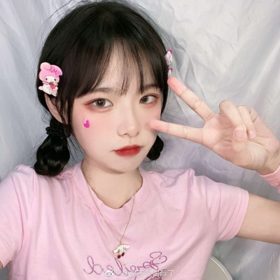 可爱清新的闺蜜头像(共20张)