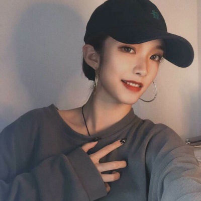 霸气女孩的微信头像(共24张)