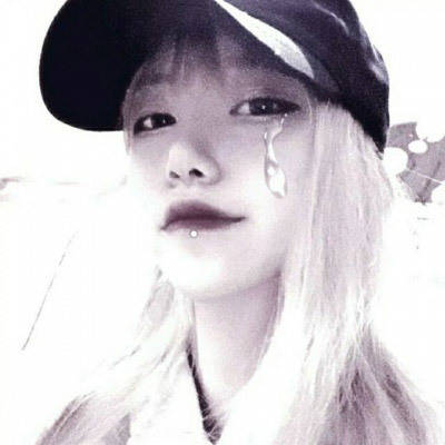 霸气女孩的微信头像(共24张)