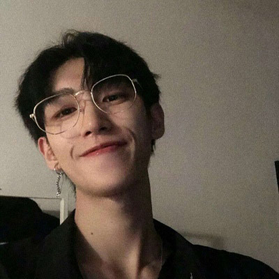 干净阳光的男生头像(精选20张)