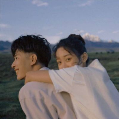 气质高冷情侣头像 一男一女(优选18张)