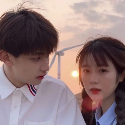 气质高冷情侣头像 一男一女(优选18张)