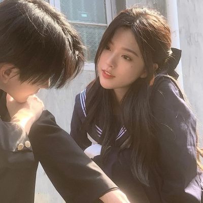 气质高冷情侣头像 一男一女(优选18张)