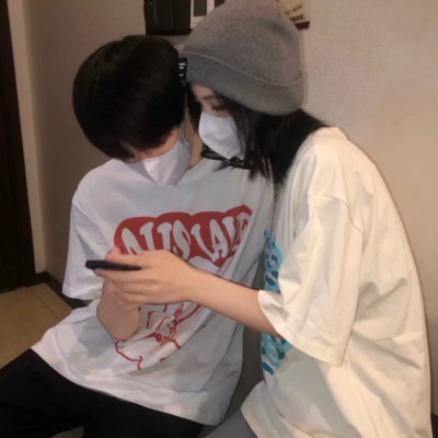 气质高冷情侣头像 一男一女(优选18张)