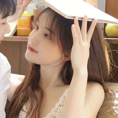 气质冷艳的情侣头像(精选20张)