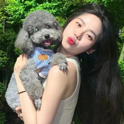 2023年最潮最火女生头像(优选20张)