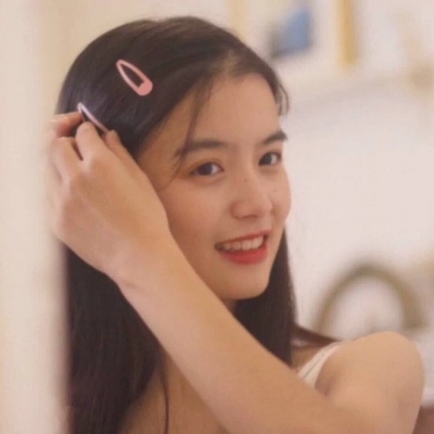 超级好看的小姐姐头像(18张)