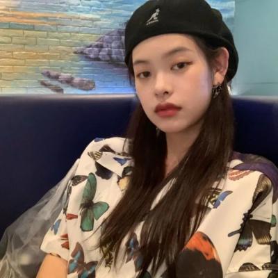 第一眼就吸引人的图片女生头像(优选22张)