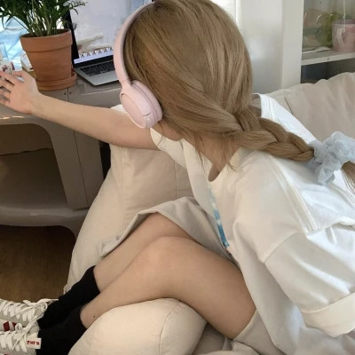 2023最新非主流女生头像(优选18张)