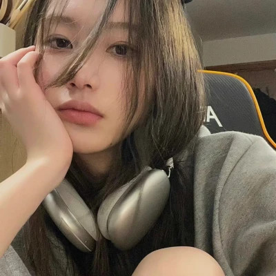 2023年最新非主流女生头像(共32张)