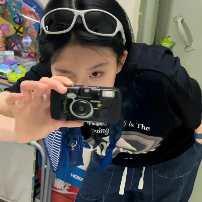 2023年最新非主流女生头像(共32张)