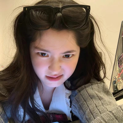 2023年最新非主流女生头像(共32张)