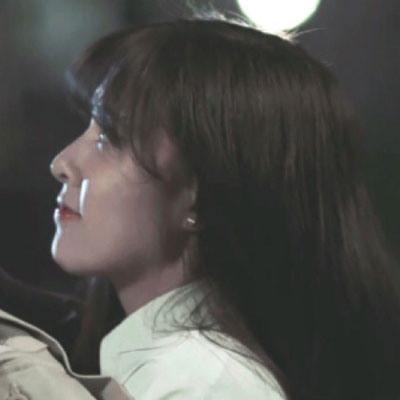 情头一半一张 情侣头像(精选36张)