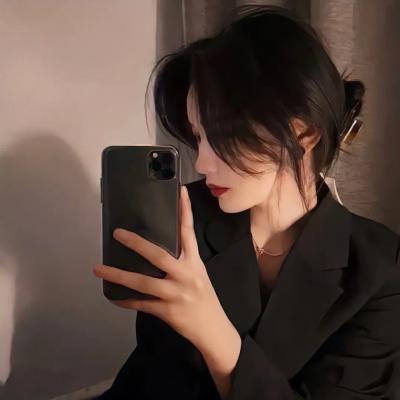 二零二零年最火的情侣头像(24张)