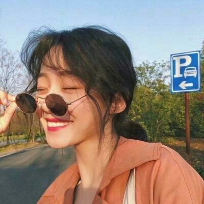 二零二零最火女生头像(共30张)