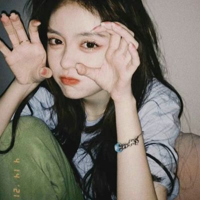 二零二零最火女生头像(共30张)