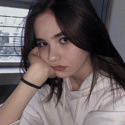 ins复古欧美风头像图片(优选26张)