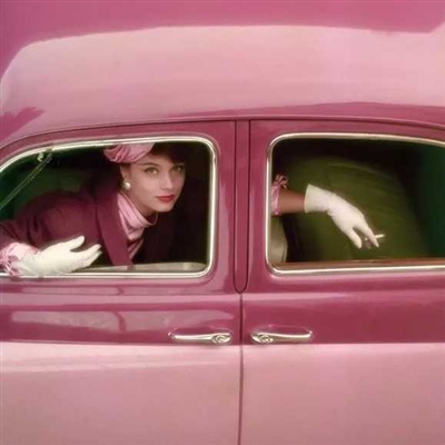 ins复古欧美风头像图片(优选26张)