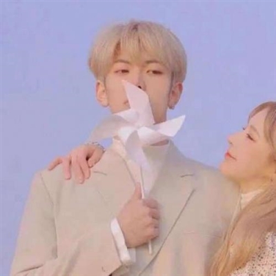 好看的不易撞双人情侣头像(优选30张)