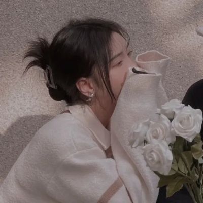 好看情侣头像一人一张(优选22张)