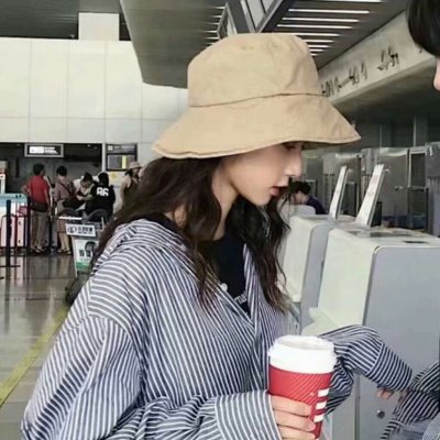 好看情侣头像一人一张(优选22张)