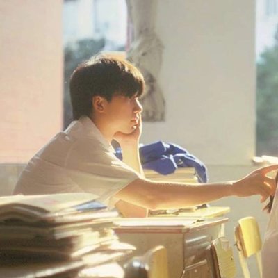 好看情侣头像一人一张(优选22张)