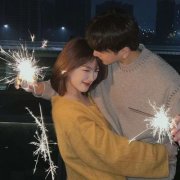 单人情侣头像 一男一女情头(20张)