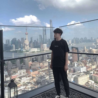 单人情侣头像一人一张(优选24张)