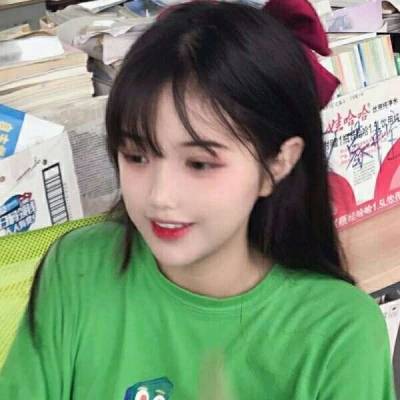 个性女生简单气质头像(精选22张)