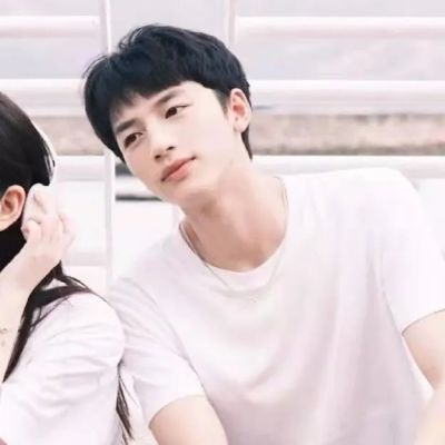 qq头像情侣单人一男一女高清图片大全(优选16张)