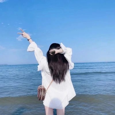 2023头像女最新版的微信图片(共20张)