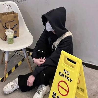 高颜值男生帅气头像(优选24张)