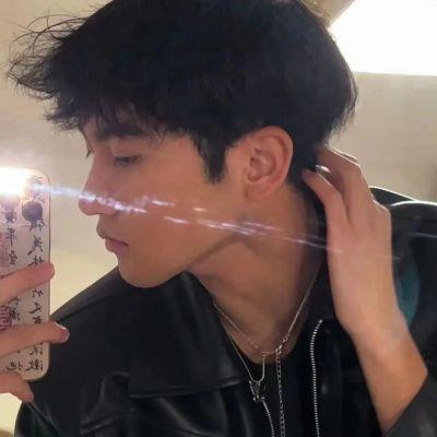 高颜值男生帅气头像(优选24张)