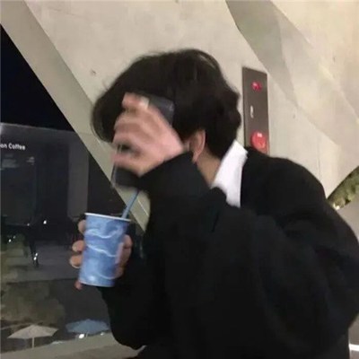 2023年男生最火的微信头像(24张)