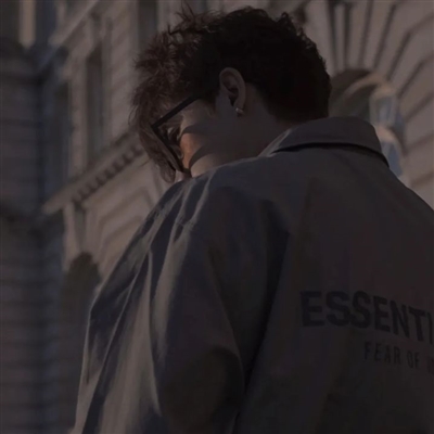 超高清高颜值年轻男生头像(27张)