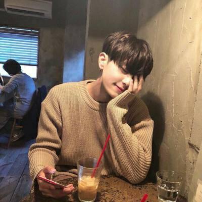 超拽有趣的微博男生个性头像图片(24张)