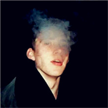 qq男生头像抽烟冷酷图片大全(优选24张)