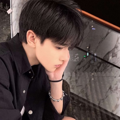 适合稳重男生微信头像(优选26张)